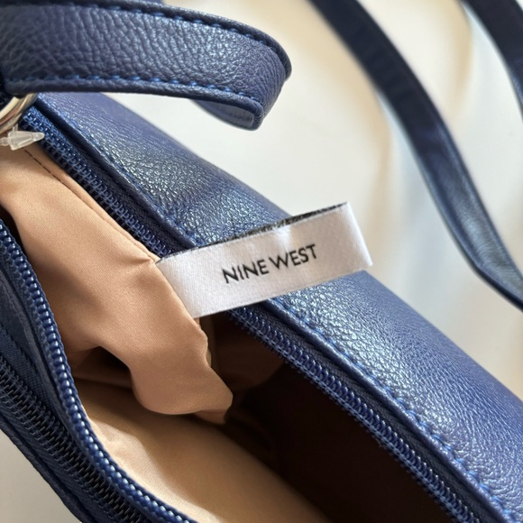 NWT Nine West Blue Everyday Crossbody Shoulder Purse - Picture 12 of 16